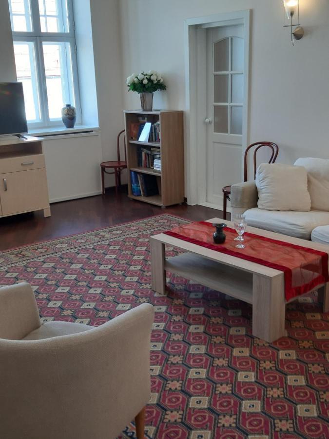 Romeo Family Apartment *