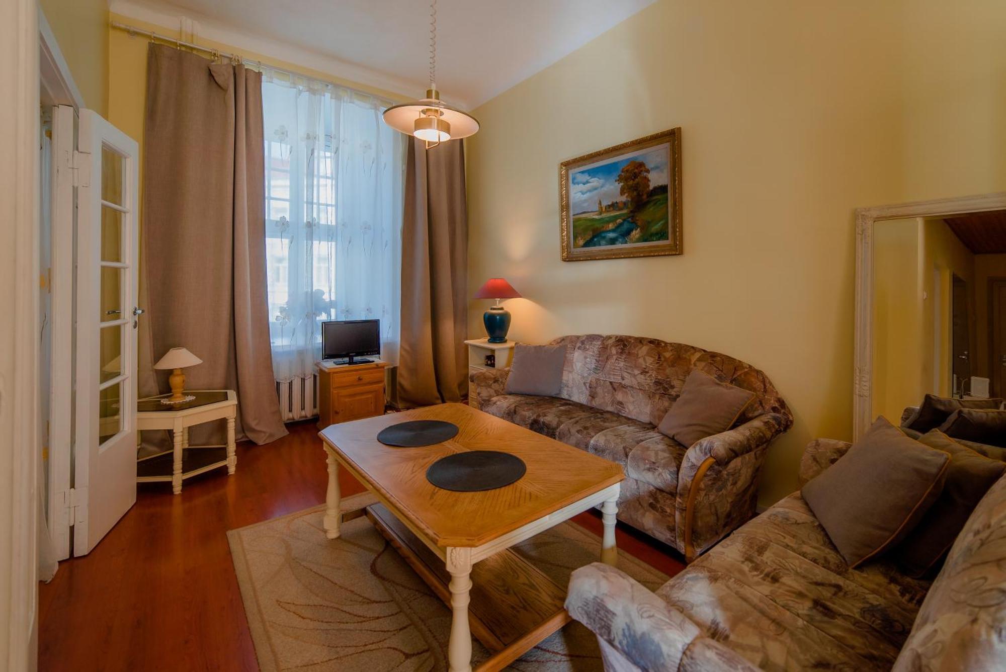 Romeo Family Apartment